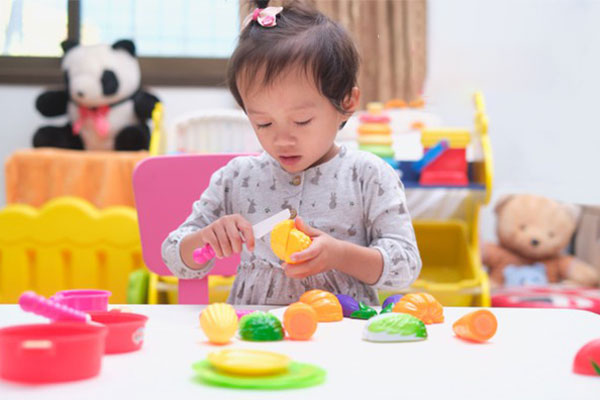 Sản phẩm với chất liệu an toàn, ba mẹ có thể yên tâm khi bé chơi một mình