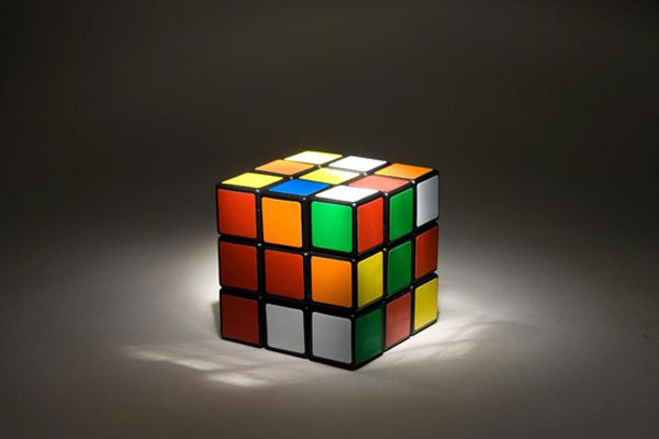Hoàn thành khối Rubik