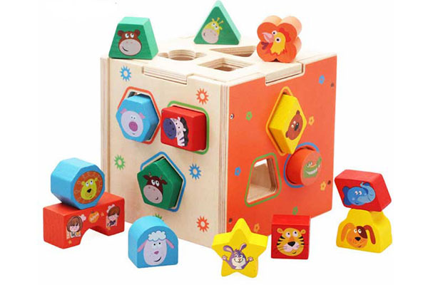 Bộ đồ chơi thả hình rèn luyện trí tuệ được thiết đơn giản, màu sắc bắt mắt