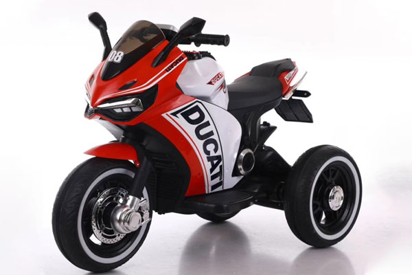 Xe máy điện trẻ em Ducati-08 chạy bằng tay ga có chân thắng