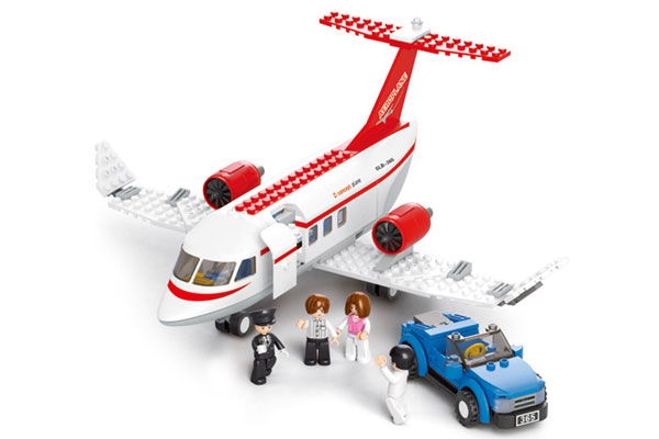 Đồ chơi Lego máy bay 275 chi tiết được thiết kế với màu sắc bắt mắt