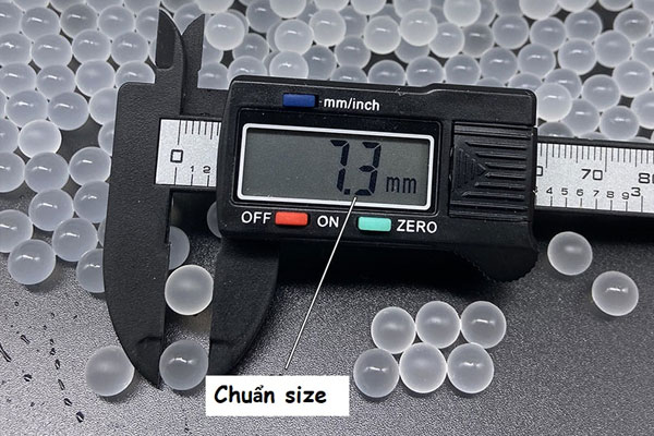 Nên ngâm đạn gel trong nước đến kích thước phù hợp là có thể sử dụng Nên ngâm đạn gel trong nước đến kích thước phù hợp là có thể sử dụng