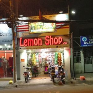 Lemon Giftshop gây ấn tượng với không gian mua sắm thân thiện, hiện đại và đa dạng sản phẩm